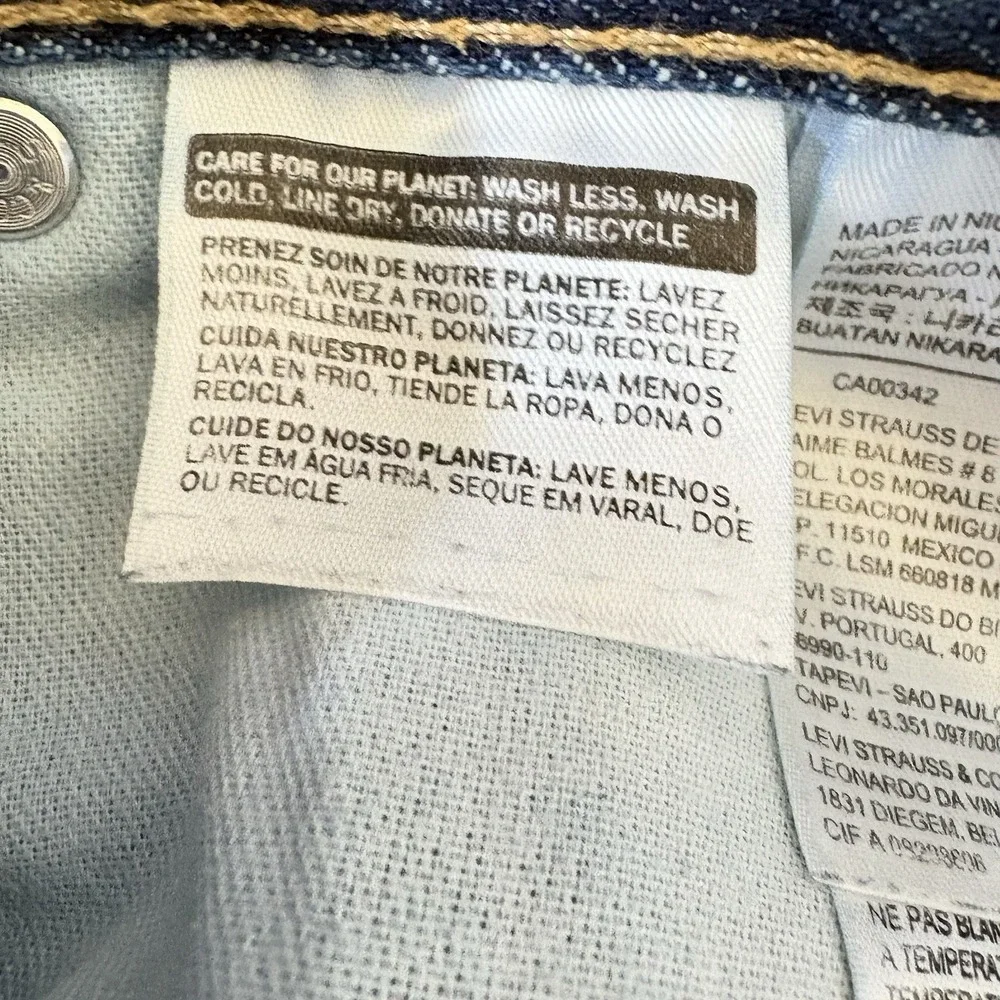 Levis get remain
